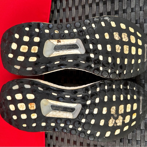 Adidas Ultraboost - Picture 5 of 7